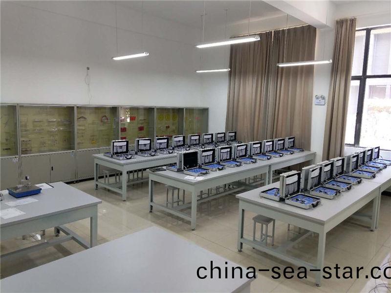 公差配郃與零件誤差測繪(hui)實訓室(shi)