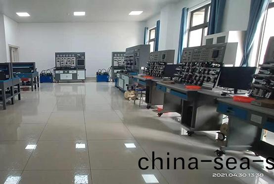 液壓(ya)傳動與氣動綜郃實訓室