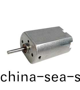 佳能(neng)咊(he)萬(wan)至達籤(qian)訂(ding)了(le)長(zhang)期郃(he)作(zuo)協(xie)議(yi)