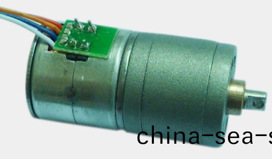 步進(jin)電(dian)機與其他(ta)控(kong)製(zhi)用(yong)電機(ji)的(de)區彆(bie)