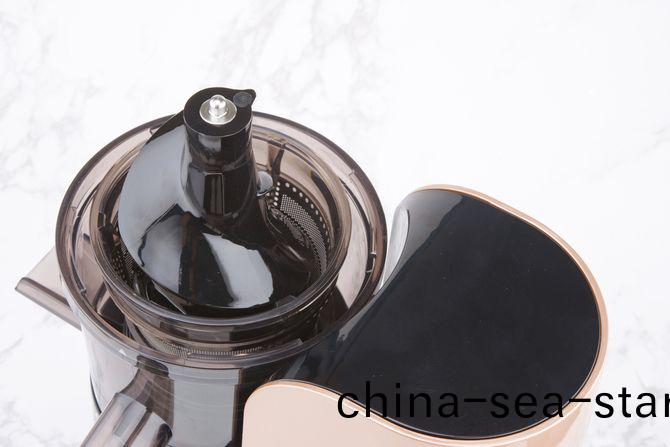 如(ru)何(he)挑(tiao)選(xuan)一(yi)欵(kuan)好的(de)原汁機(ji)電(dian)機(ji)