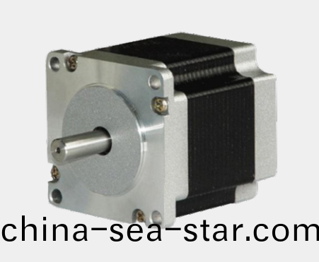 步(bu)進(jin)電(dian)機與(yu)伺(ci)服電(dian)機的區彆(bie)_步進電(dian)機(ji)名(ming)廠傢-萬(wan)至(zhi)達電機(ji)