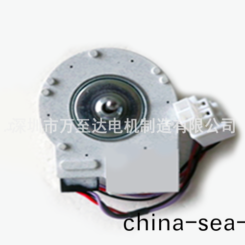 萬(wan)至達電(dian)機(ji)專業研(yan)髮生産傢(jia)用(yong)氷(bing)箱(xiang)冷(leng)凝器(qi)風扇